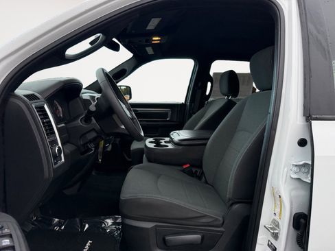 Used 2024 RAM 1500 Classic Warlock image 10