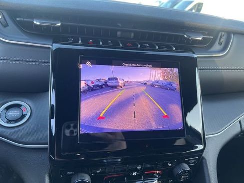 New 2025 Jeep Grand Cherokee Altitude w/ Trailer Tow Package image 29