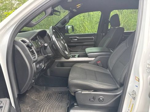 Used 2019 RAM 1500 Big Horn AWD/4WD image 10