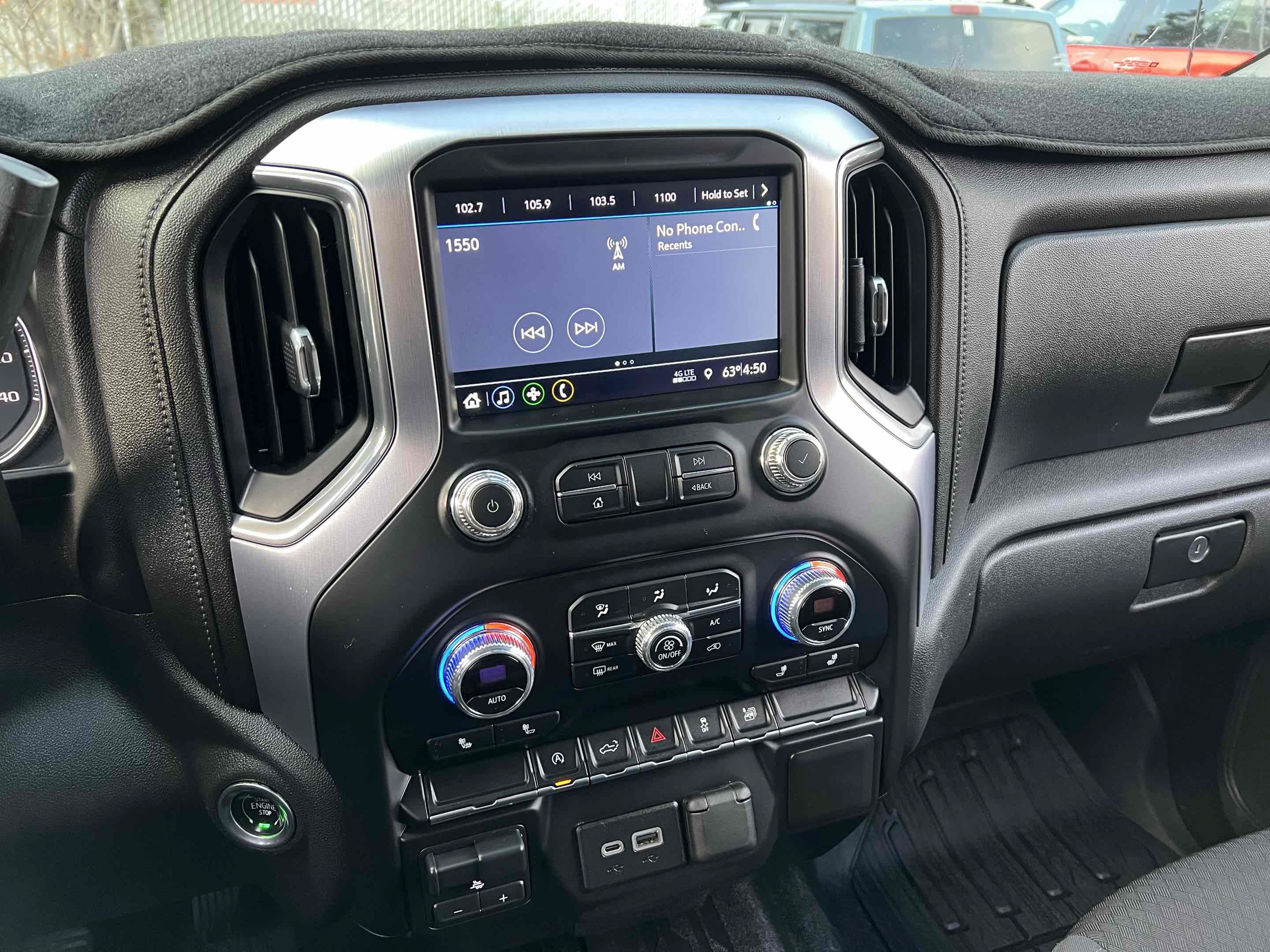 Used 2020 GMC Sierra 1500 SLE w/ SLE Value Package AWD/4WD image 8