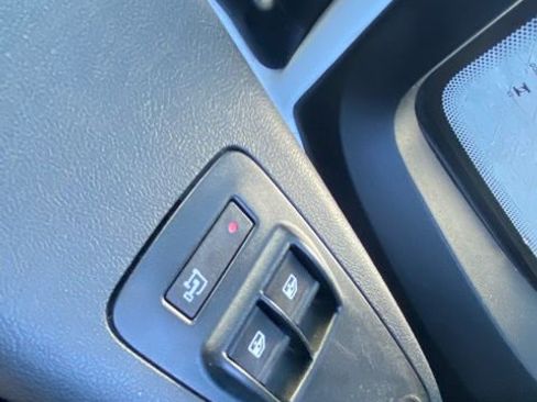 Used 2023 RAM ProMaster 2500 image 18