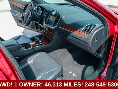Used 2014 Chrysler 300 AWD w/ Driver Convenience Group image 12