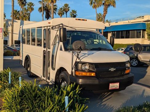 Used 2007 Chevrolet Express 3500 w/ School Bus Package image 3