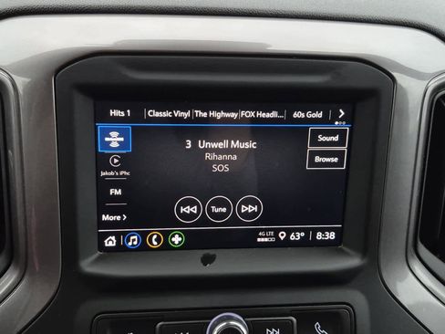 Used 2024 Chevrolet Silverado 1500 Custom image 25