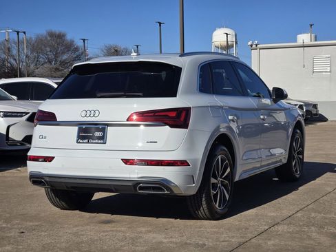 Certified 2023 Audi Q5 2.0T Premium w/ Convenience Package image 6