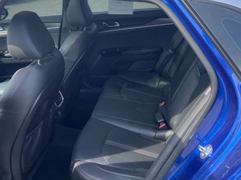 Used 2022 Kia K5 GT w/ GT1 Package image 6