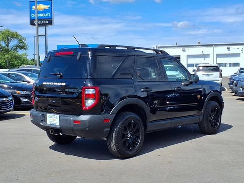 Used 2025 Ford Bronco Sport Badlands AWD/4WD image 2