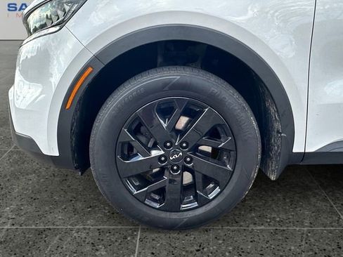 Used 2022 Kia Sorento S AWD/4WD image 14
