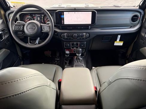 New 2026 Jeep Gladiator Mojave image 36