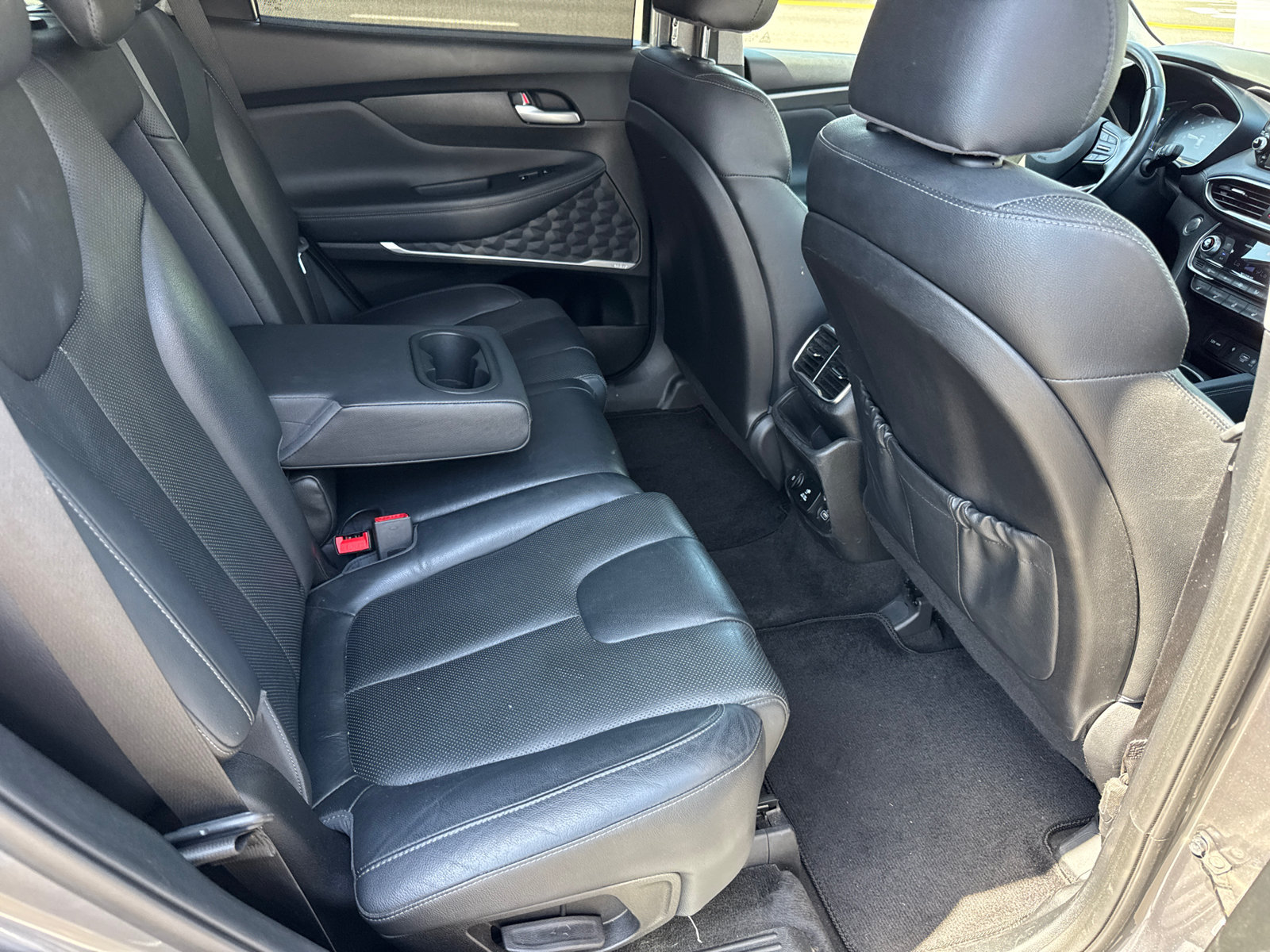 Used 2019 Hyundai Santa Fe FWD image 10