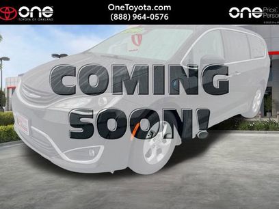 Used 2018 Chrysler Pacifica Touring Plus