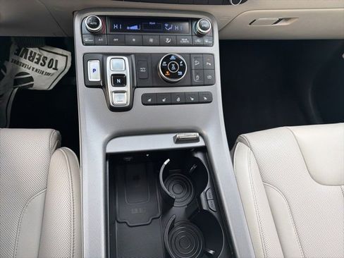 Used 2023 Hyundai Palisade Limited image 31