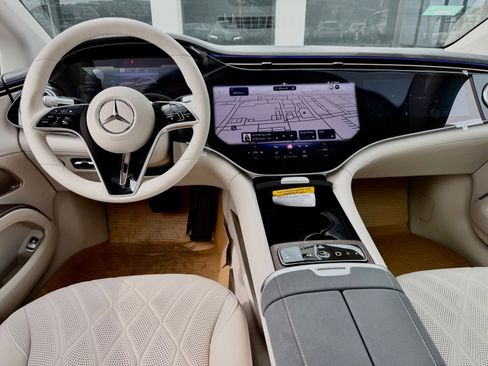 New 2026 Mercedes-Benz EQS 580 4MATIC Sedan image 29