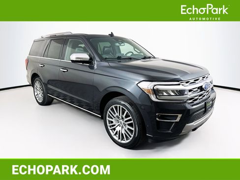 Used 2022 Ford Expedition Platinum image 1