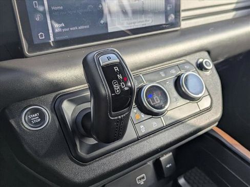 Used 2020 Land Rover Defender 110 X image 12