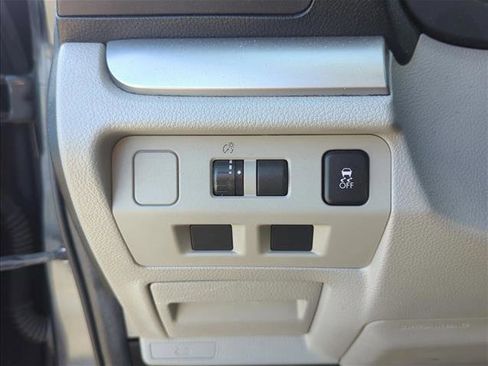 Used 2014 Subaru Forester 2.5i Premium w/ All-Weather Package image 13