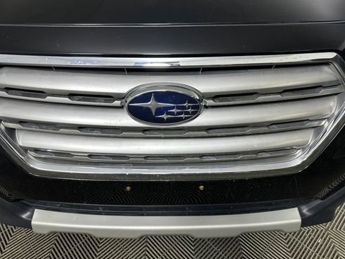 Used 2017 Subaru Outback 3.6R Limited image 9