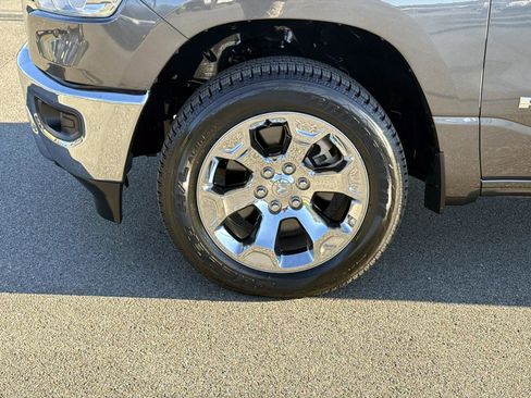Used 2021 RAM 1500 Big Horn image 11