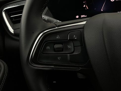 Used 2025 Buick Encore GX Preferred image 32