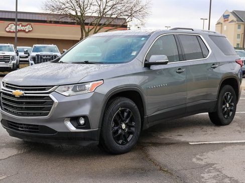 Used 2018 Chevrolet Traverse LT w/ LPO, Cargo Package image 6