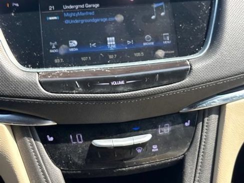 Used 2017 Cadillac XT5 FWD image 12