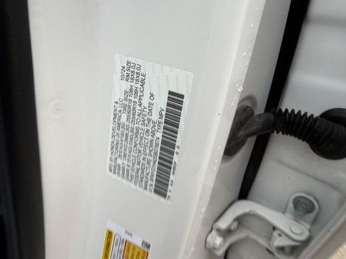 Certified 2025 Honda Pilot EX-L image 25