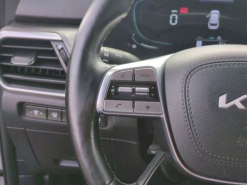 Certified 2023 Kia Telluride EX X-Line AWD/4WD image 19