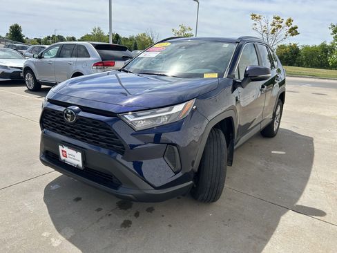 Used 2023 Toyota RAV4 XLE w/ Convenience Package AWD/4WD image 3