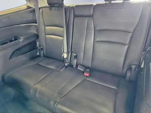 Used 2019 Honda Pilot Touring image 21