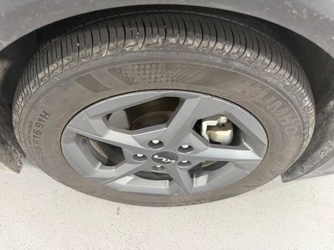 Used 2025 Kia K4 FWD image 6
