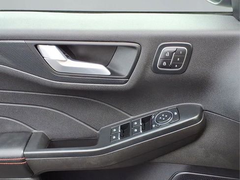 Used 2024 Ford Escape ST-Line Elite w/ Premium Technology Package image 23