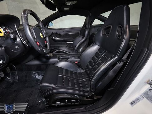Used 2011 Ferrari 599 GTB Fiorano RWD image 23