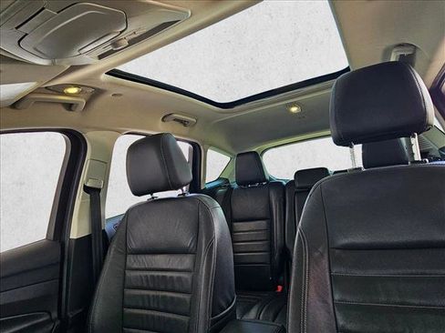 Used 2015 Ford C-MAX SEL w/ Equipment Group 302A FWD image 15