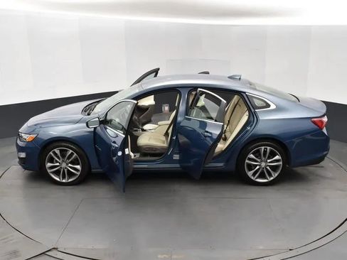 Used 2024 Chevrolet Malibu LT FWD image 7