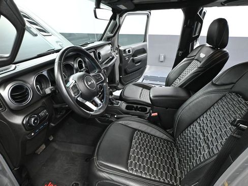 Used 2022 Jeep Wrangler Unlimited Rubicon 4xe w/ Cold Weather Group image 24