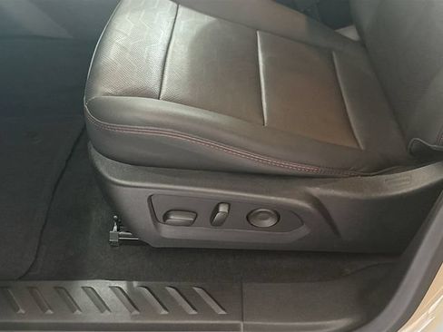 Used 2023 Chevrolet Colorado Z71 w/ Z71 Convenience Package 2 AWD/4WD image 20