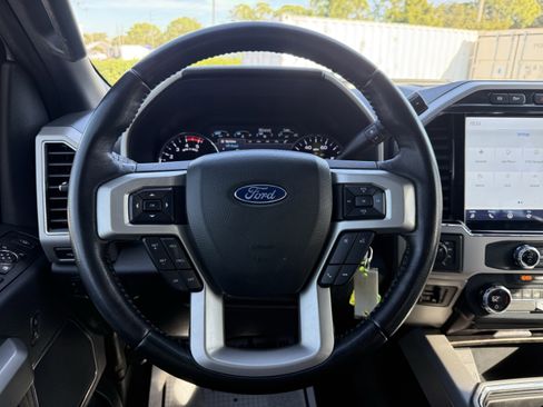 Used 2022 Ford F250 Lariat w/ Tremor Off-Road Package image 25