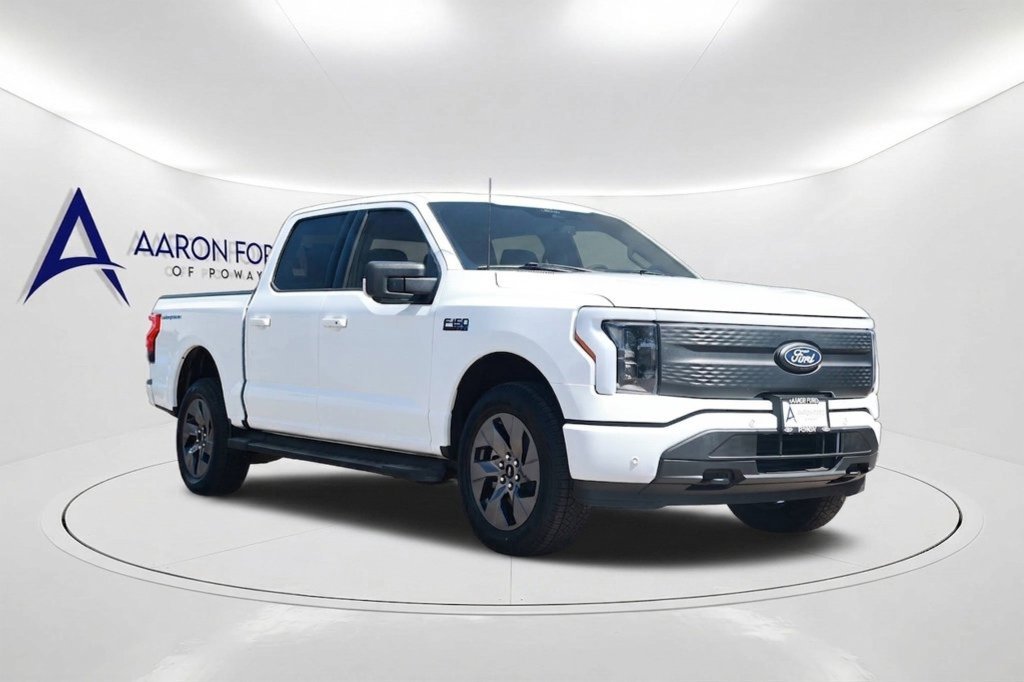Used 2024 Ford F150 Lightning Flash AWD/4WD image 3