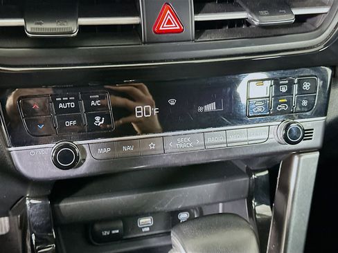 Used 2025 Kia Seltos S FWD image 24