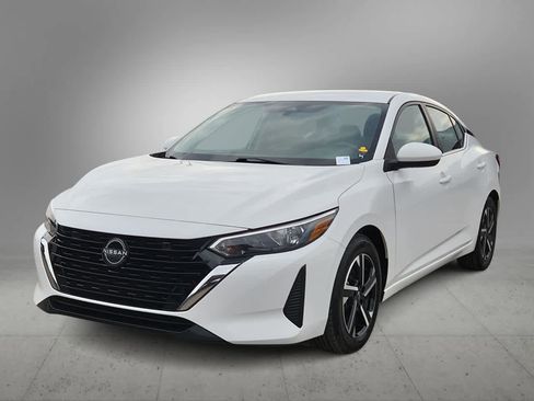 Used 2024 Nissan Sentra SV image 4