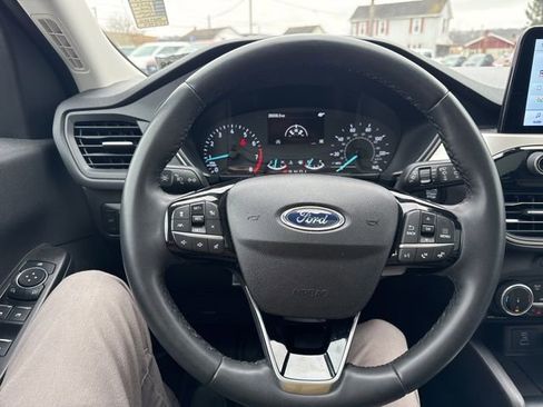 Used 2022 Ford Escape SE w/ Convenience Package image 12