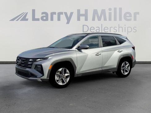 New 2026 Hyundai Tucson SEL FWD image 2