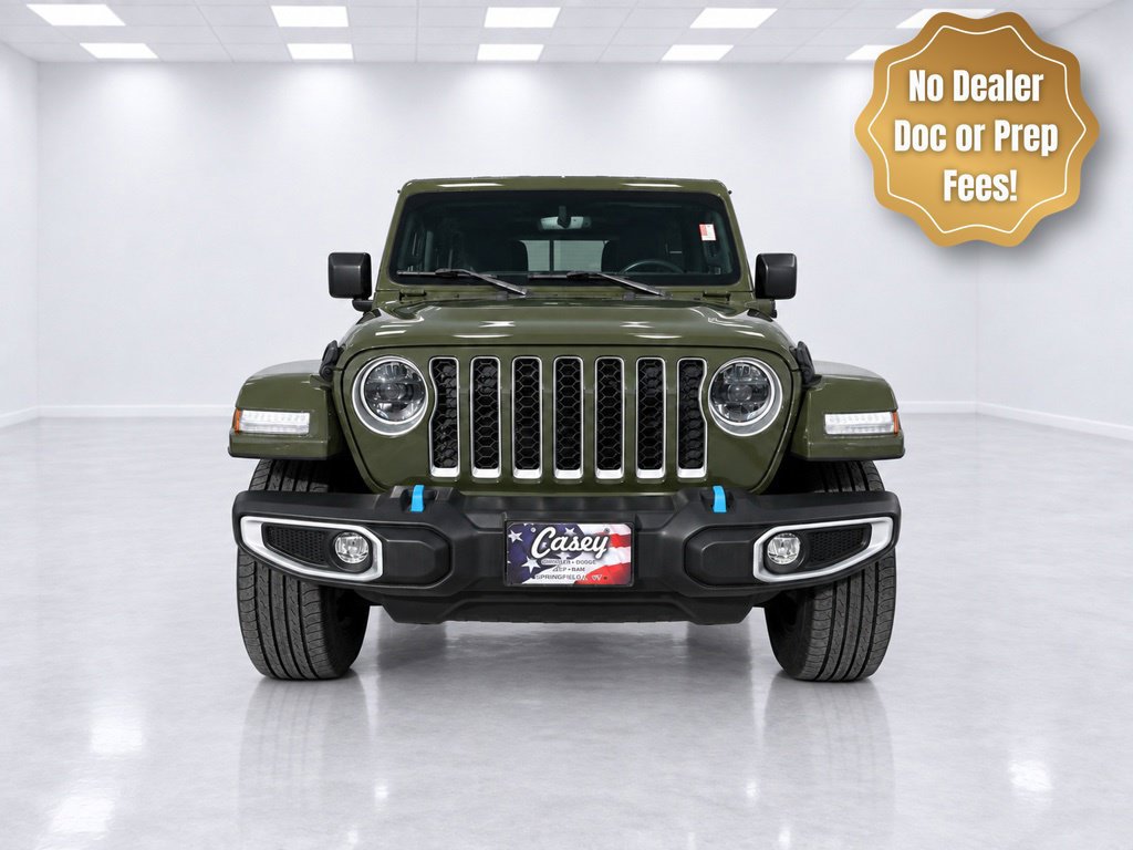 Used 2023 Jeep Wrangler Unlimited Sahara w/ Cold Weather Group AWD/4WD image 2