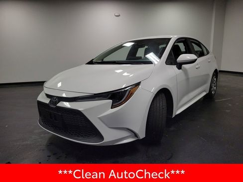 Used 2022 Toyota Corolla LE FWD image 4