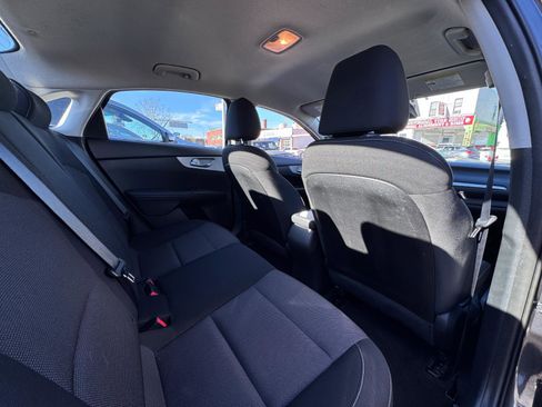 Used 2023 Kia Forte LXS image 26
