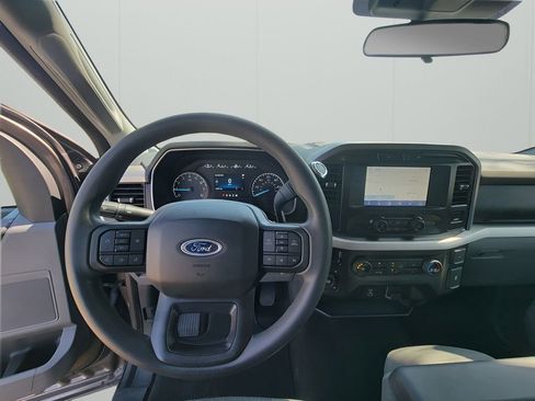 Used 2022 Ford F150 XLT image 15