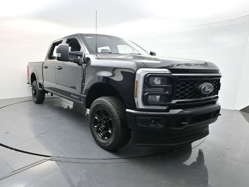 New 2026 Ford F250 XL AWD/4WD image 1