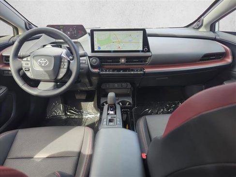 Used 2025 Toyota Prius Plug-In Hybrid w/ Limited Premium Package image 21
