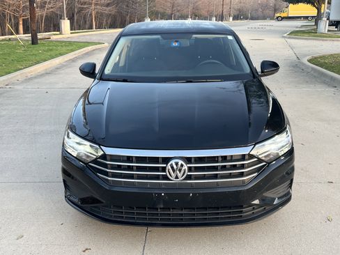 Used 2021 Volkswagen Jetta S image 3