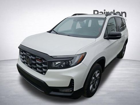 Used 2023 Honda Passport TrailSport image 1